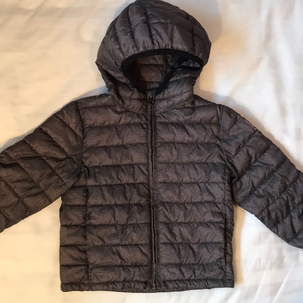 Baby Gap charcoal Primaloft toddler hooded puffer jacket
